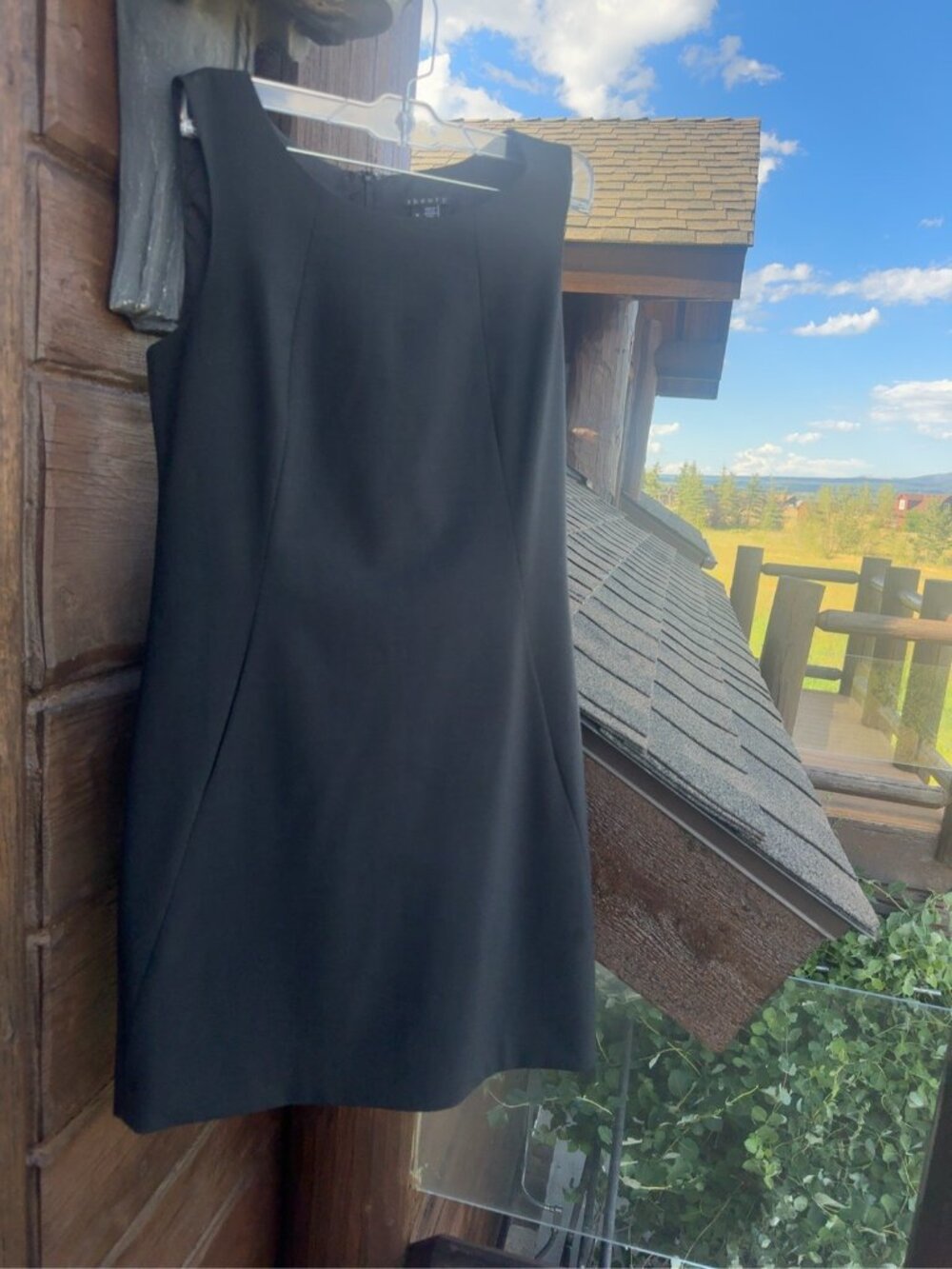 Theory Black Sleeveless Sheath Dress Pockets Career Work Size 6